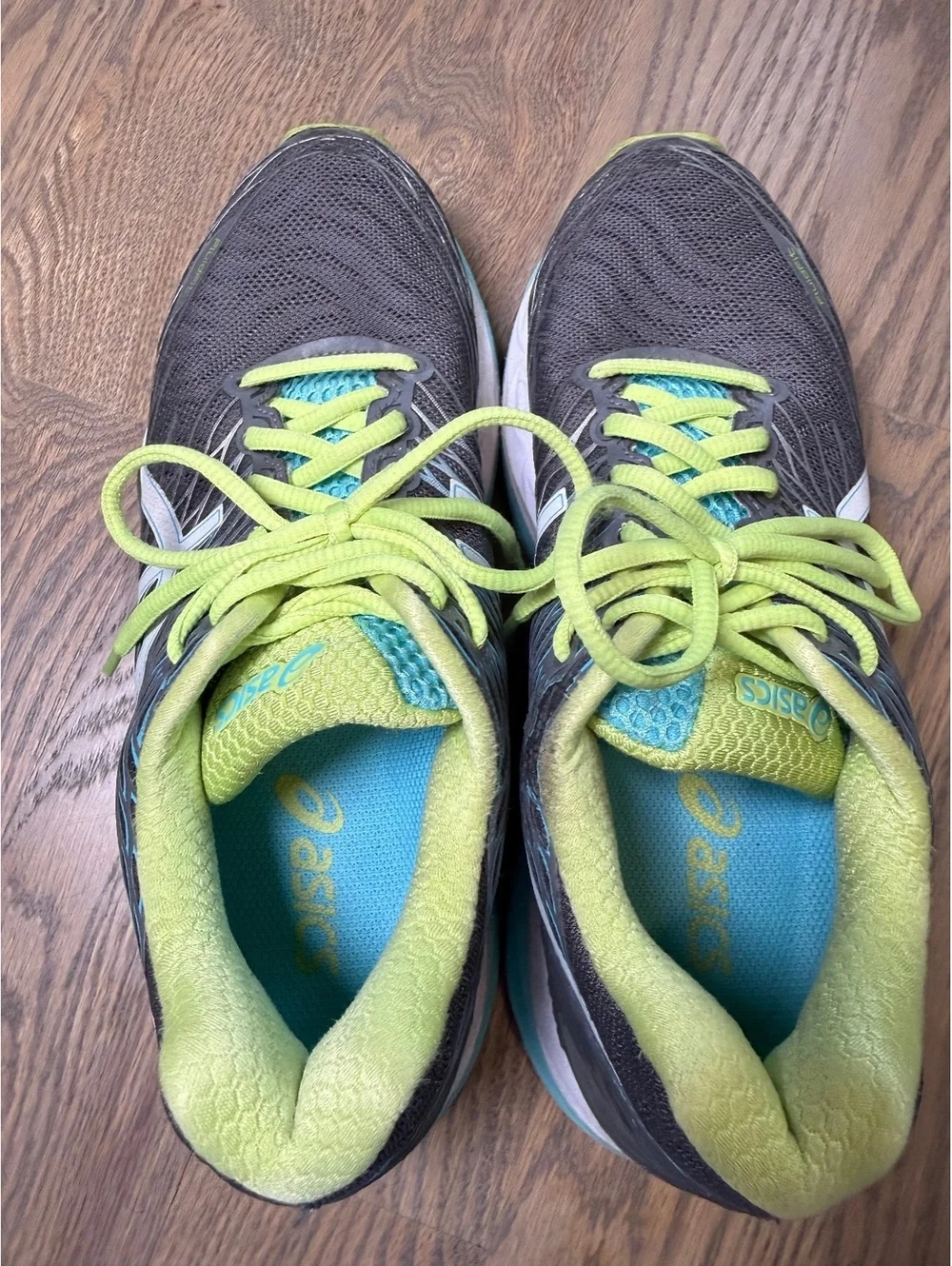Asics Gel Nimbus 18 Running Shoe Size 7.5